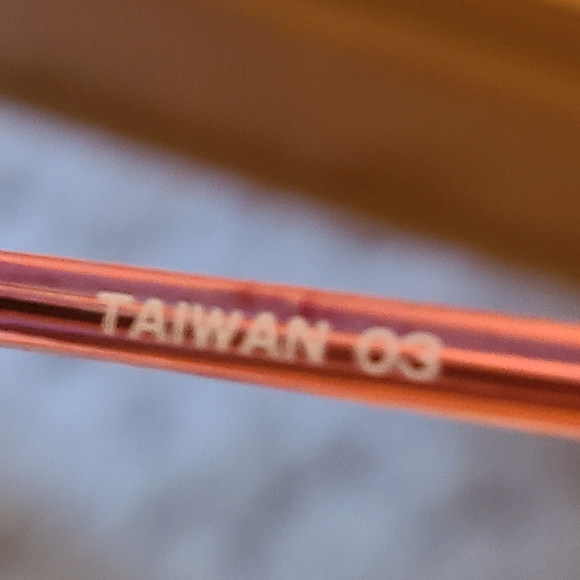 Mirrored Wire & plastic Frame Sunglasses - Picture 4 of 8